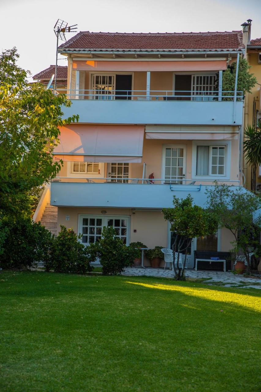 Aparthotel Elati Beach à Nydri  Extérieur photo