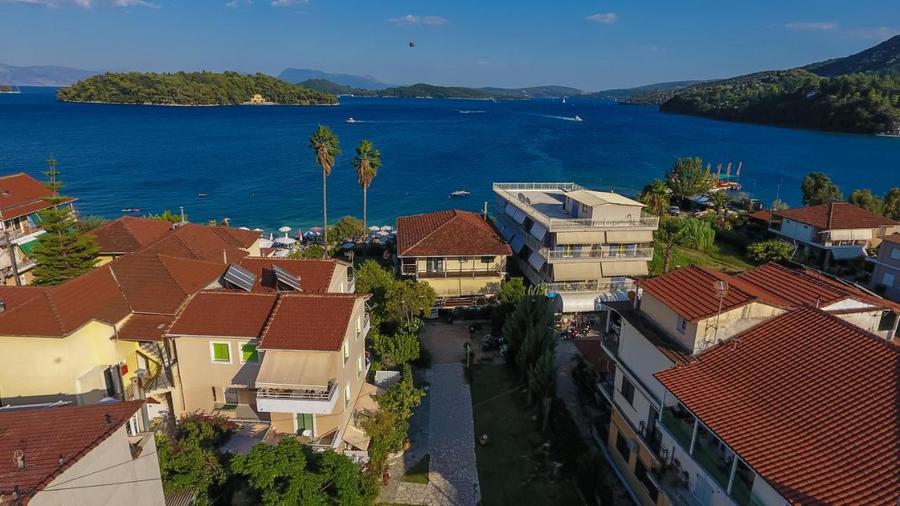 Aparthotel Elati Beach à Nydri  Extérieur photo