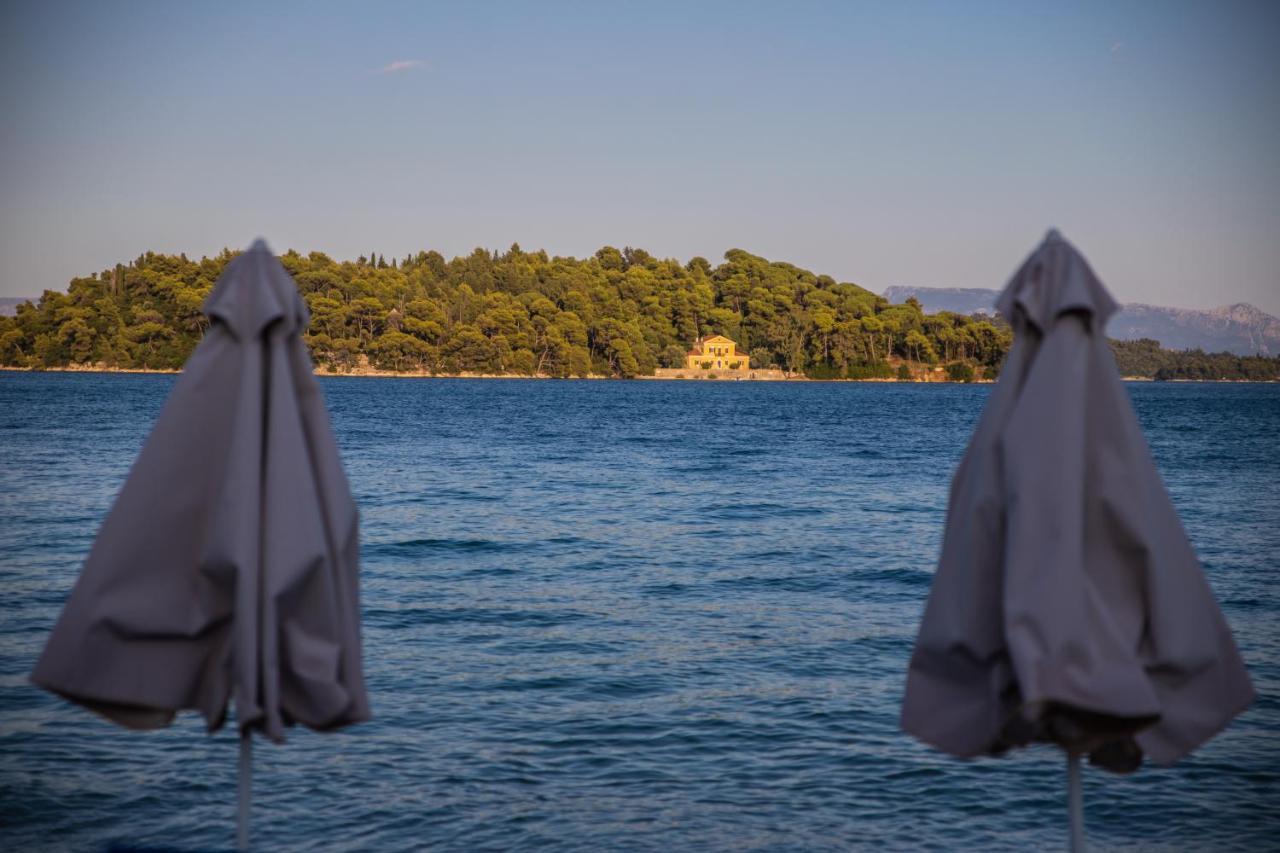 Aparthotel Elati Beach à Nydri  Extérieur photo
